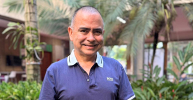 Niños y niñas disfrutando de las actividades pedagógicas del Museo de la Vida