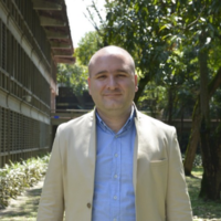 Fotografía del profesor Camilo Restrepo