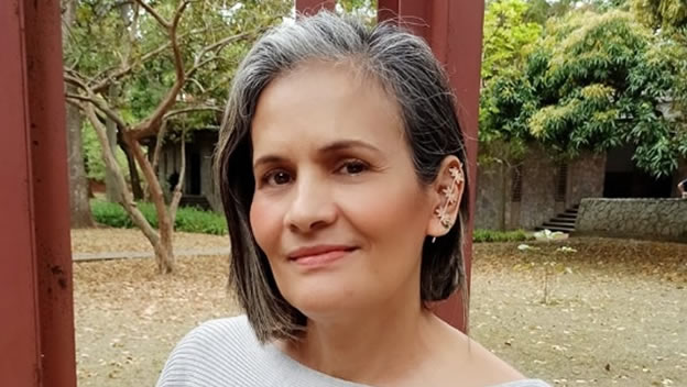 Adriana Echavarría Isaza continuará como decana de la Facultad de Ciencias Exactas y Naturales