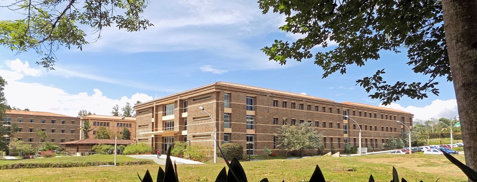 Campus El Carmen de Viboral en 2013 Campus El Carmen de Viboral en 2016