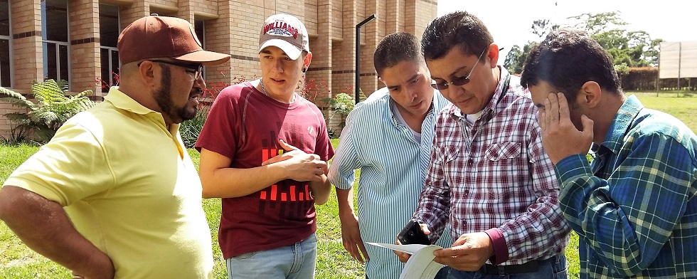 Estudiantes de la Seccional Oriente Estudiantes de la Seccional Oriente