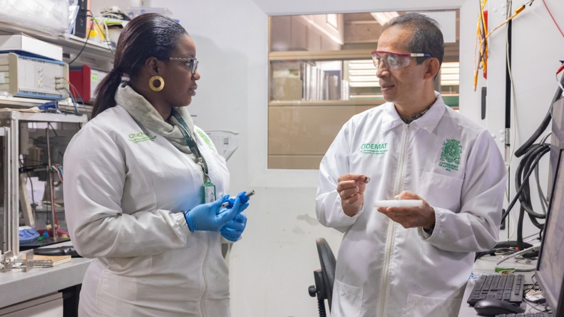 Con investigación genética, estudiante UdeA contribuye a la conservación del tití cabeciblanco