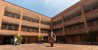 egresados udea