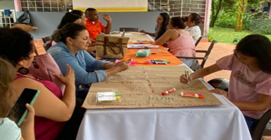 Foto de los espacios protectores para las mujeres y la población LGBT en la ruralidad 